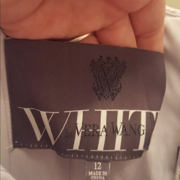 White by Vera Wang Textured Organza Wedding Dress - Picture 8 of 8